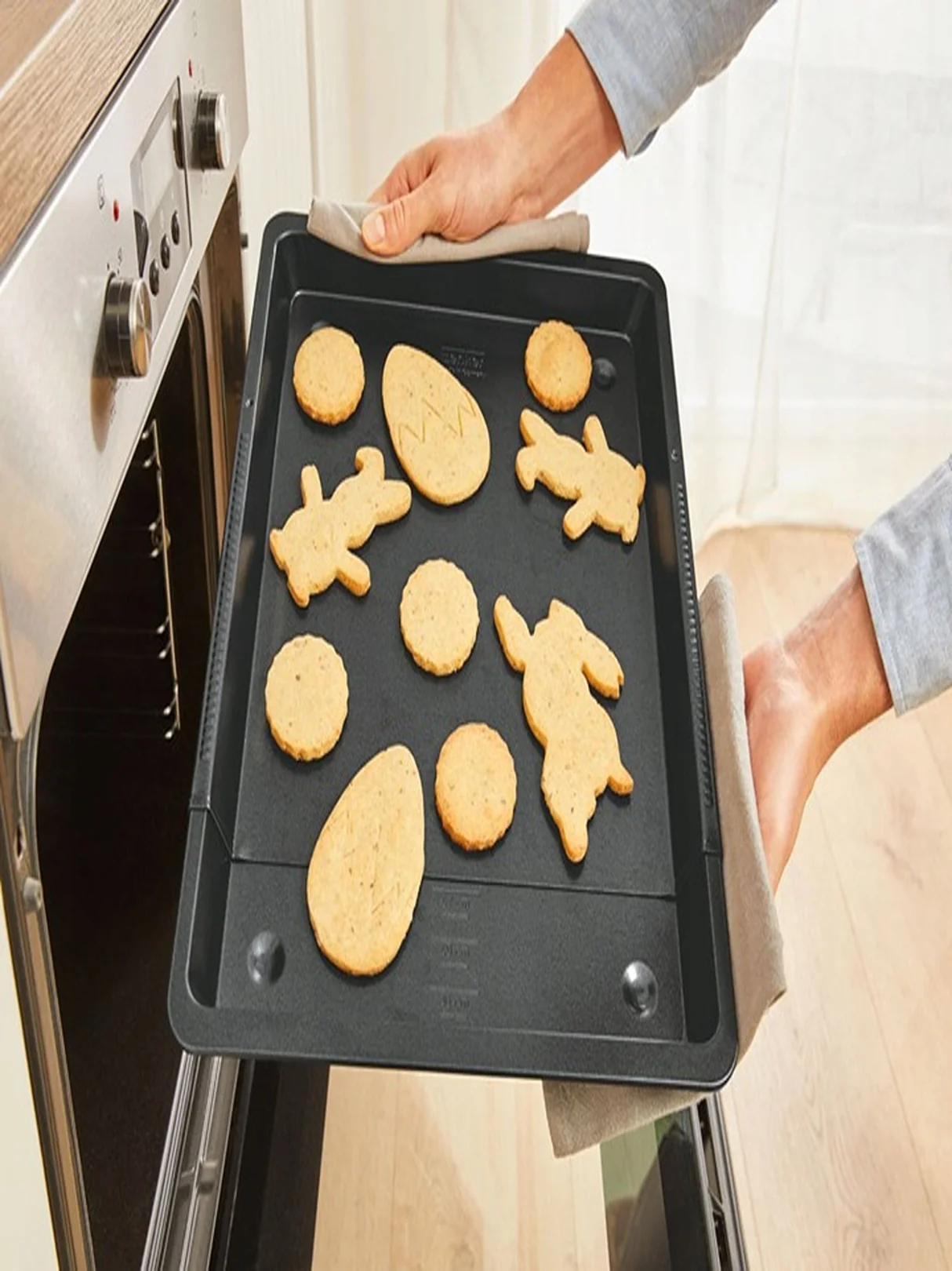 Bandeja Horno Ajustable 37-52 cm Care Kat3701