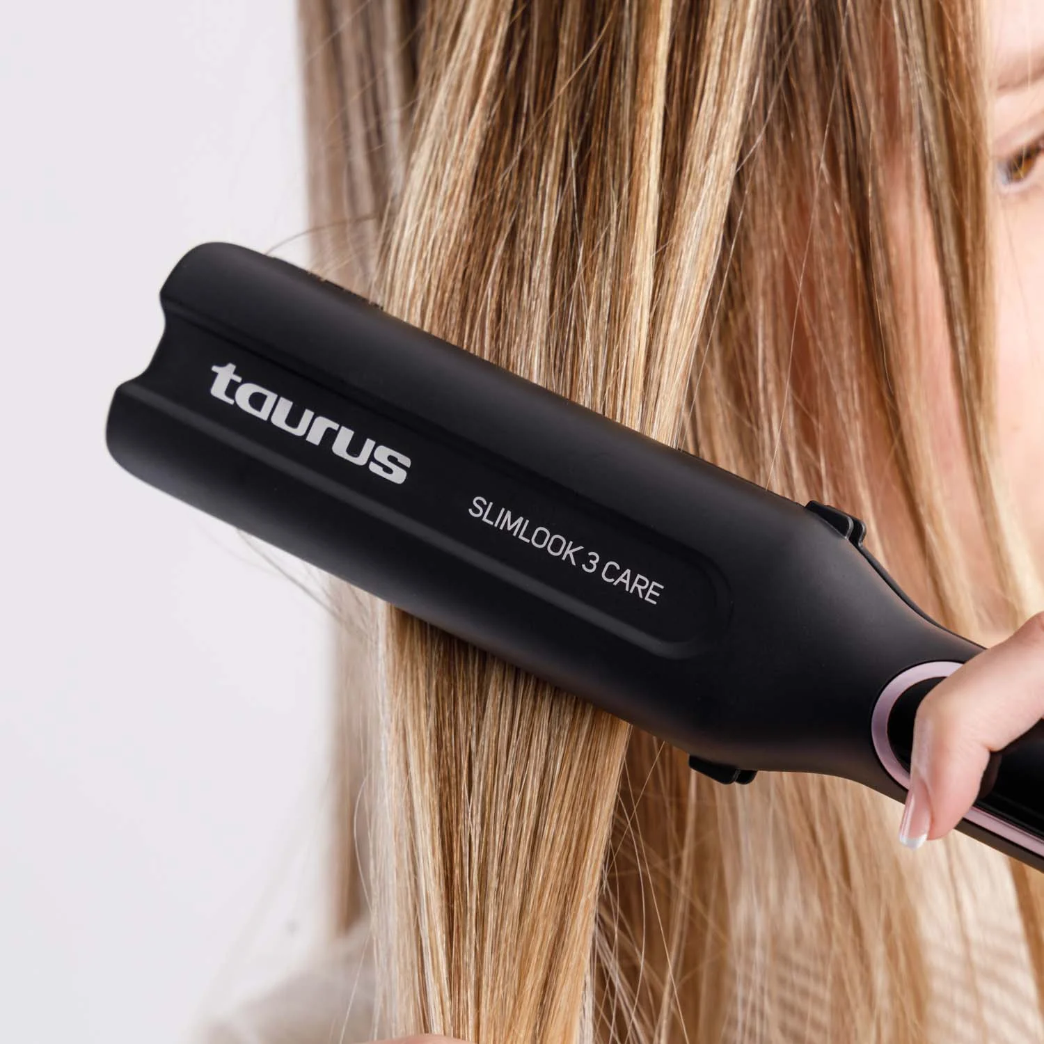 Plancha Pelo Taurus Slimlook 3 Care 700W